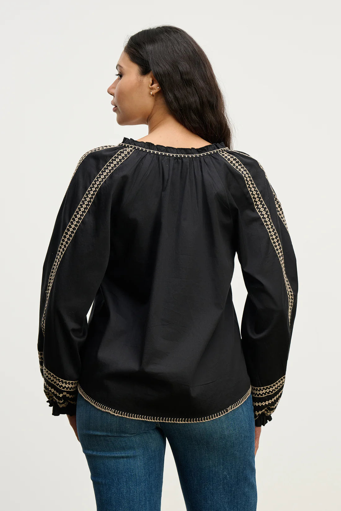 SCARLETT TOP IN BLACK