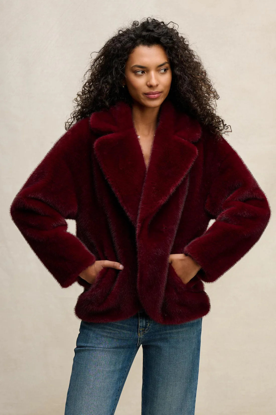 CAROLYN JACKET IN BURGUNDY
