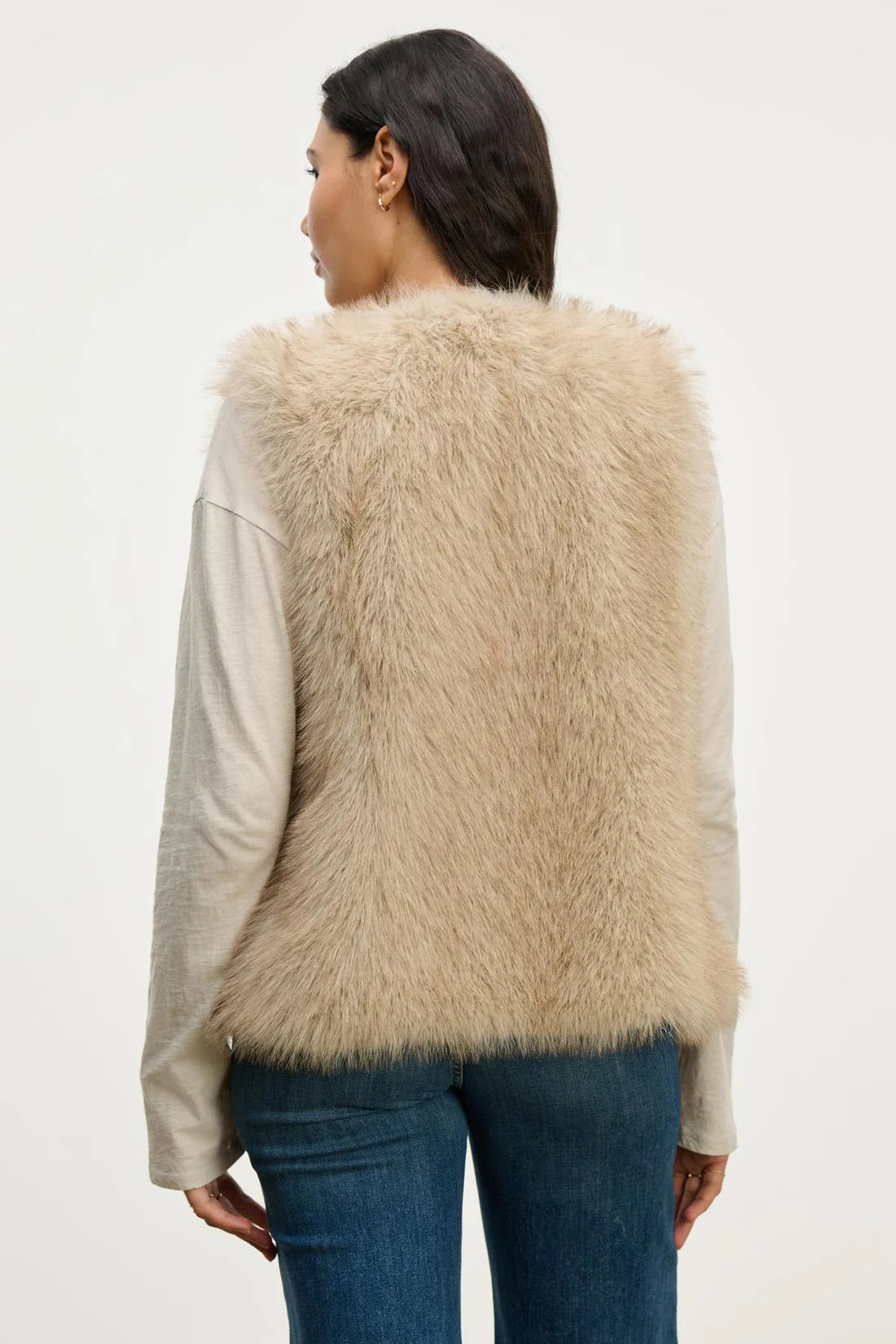 ANASTASIA FUR VEST IN TAUPE